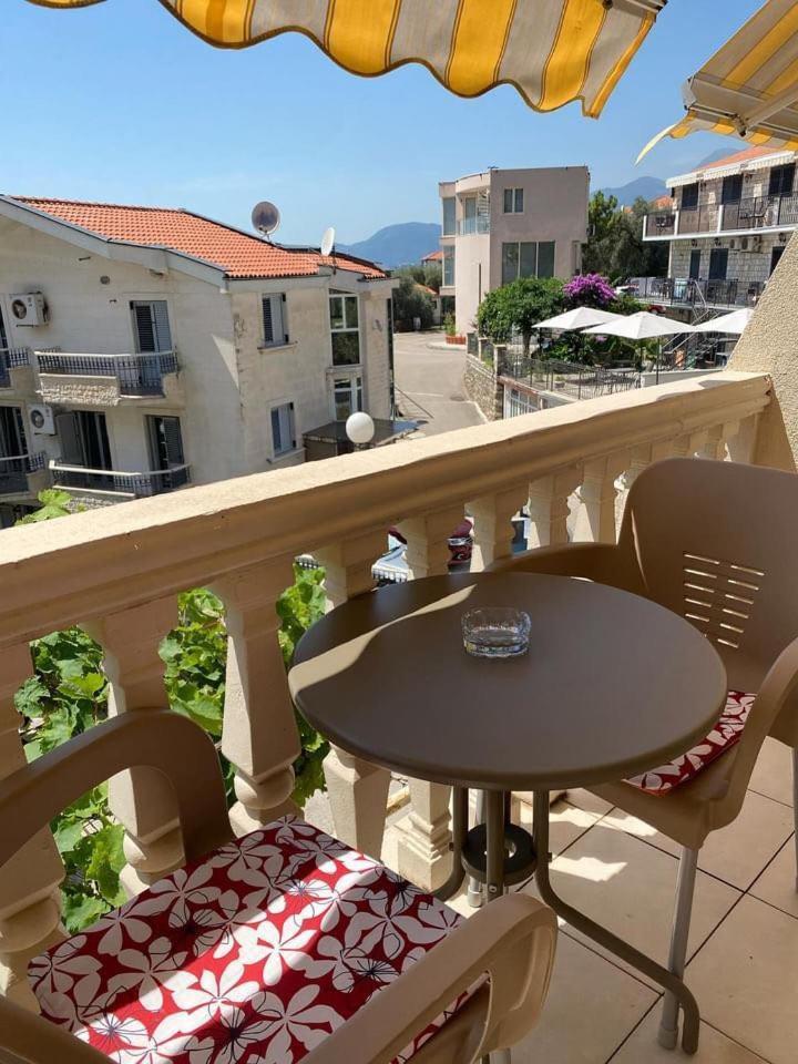 Apartments Dunja Sveti Stefan Exterior foto